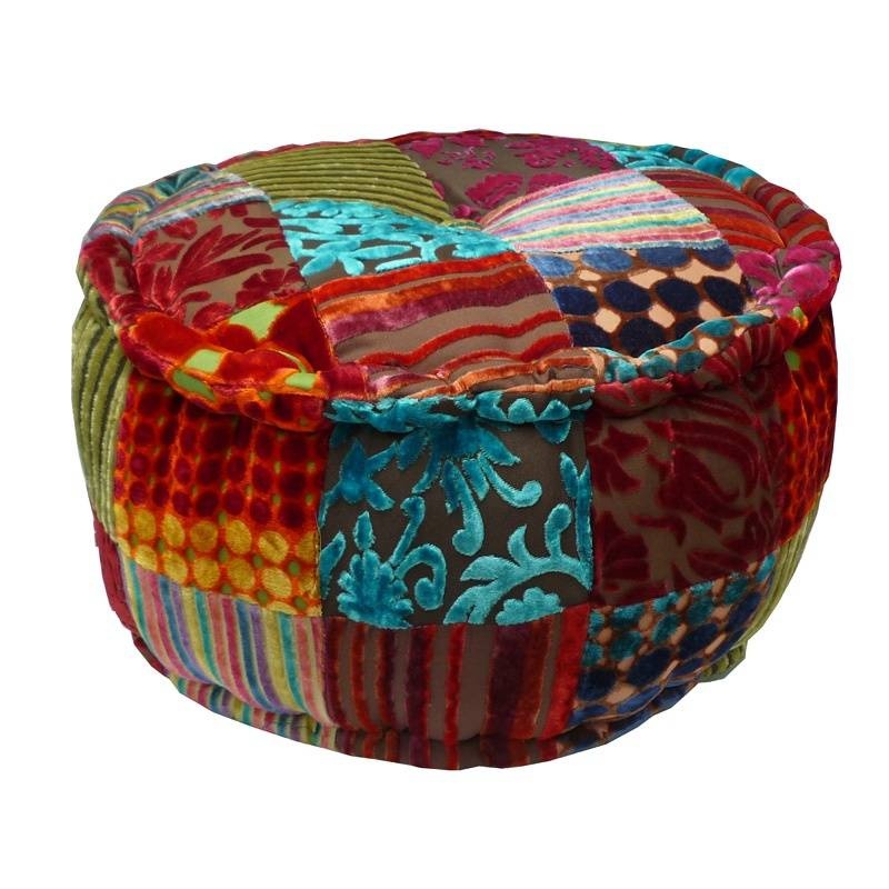Runder bunter Patchwork-Pouf