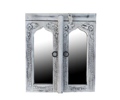 Spiegelschrank für das Badezimmer im White-Wash-Stil