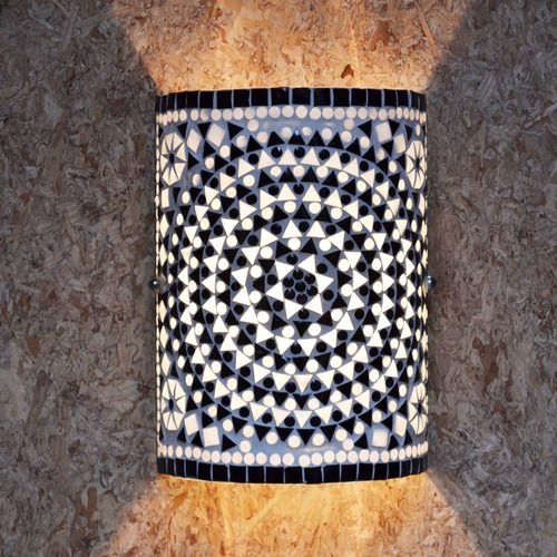 Schwarz-weiße orientalische Mosaik-Wandlampe