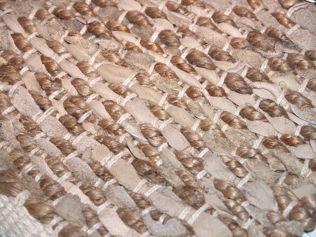 Teppich aus beigem Jute und Leder