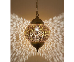 Goldene orientalische Laterne