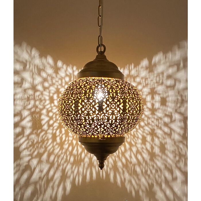 Goldene orientalische Laterne