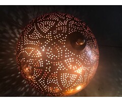 Filigrane Deckenlampe