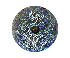 Deckenleuchte in Blau-Türkis.