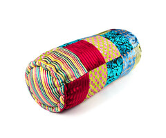 Farbenfrohes Kissenrolle