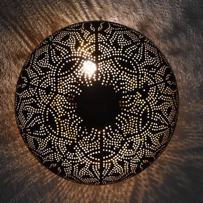 Filigrane Deckenlampe in Gold