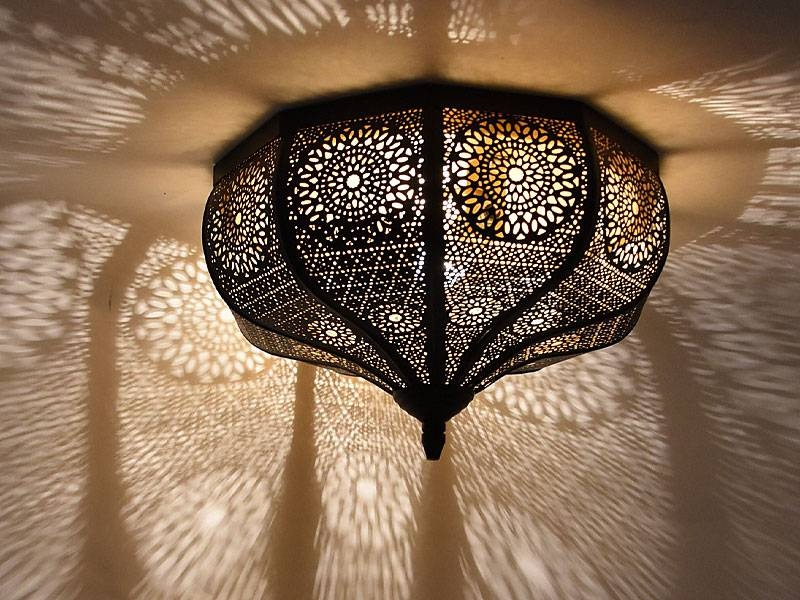 Filigrane Deckenlampe in Schwarz