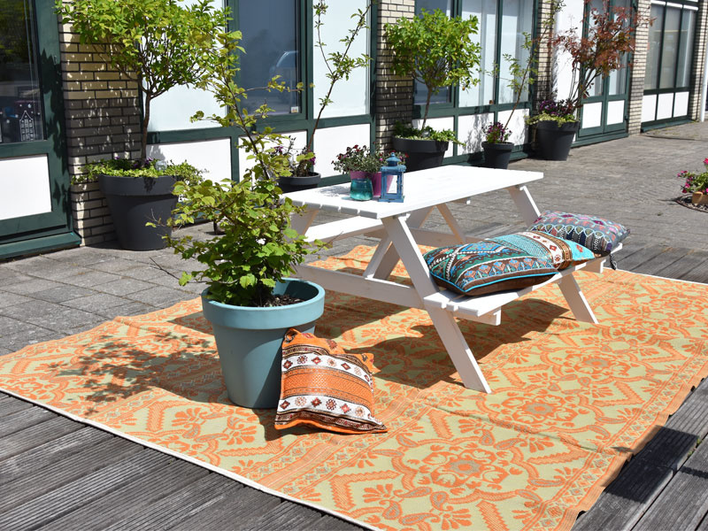Wonder Rugs Grosser Outdoor-Teppich in Braun