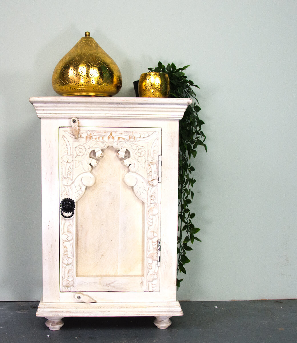 Goldene orientalische Tischlampe