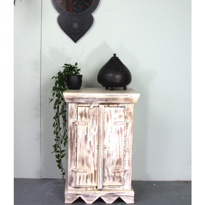 Schwarze orientalische Tischlampe