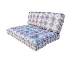 Palettenkissen im Pastell-Wiebemuster