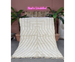 Beni Ouarain Berberteppich 246x186cm