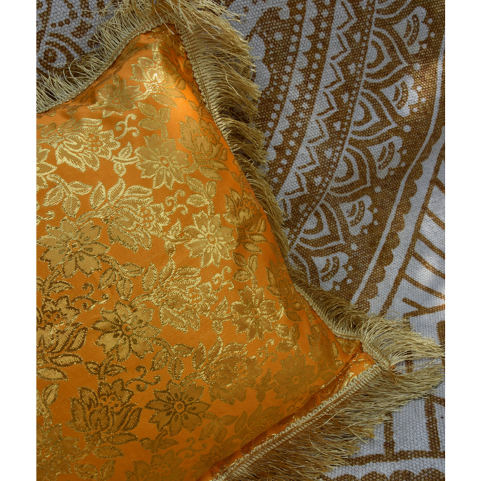 Luxuriöses Bali-Kissen - Orange Sonne