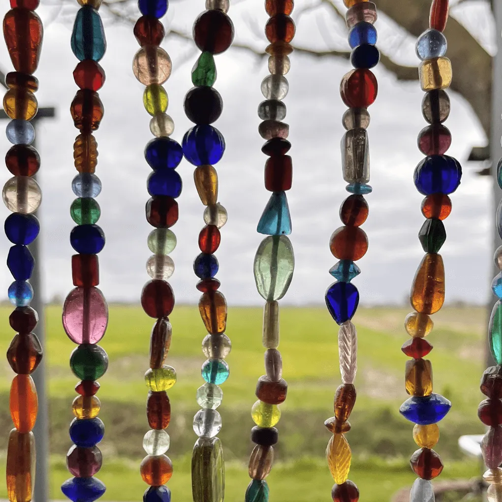 Perlenvorhang aus Glas, bunt.