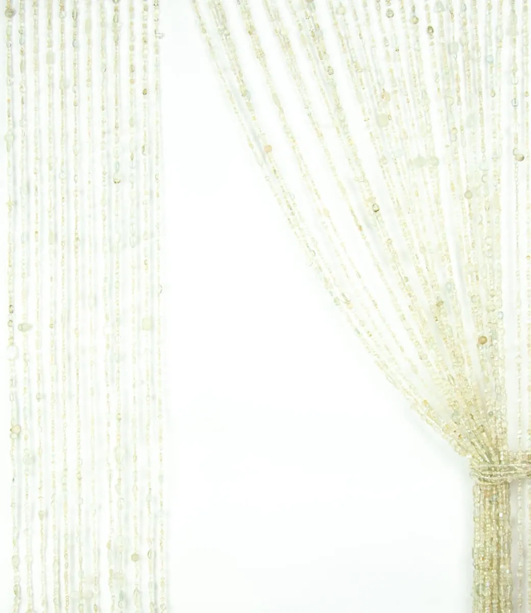 Transparenter Glasperlenvorhang