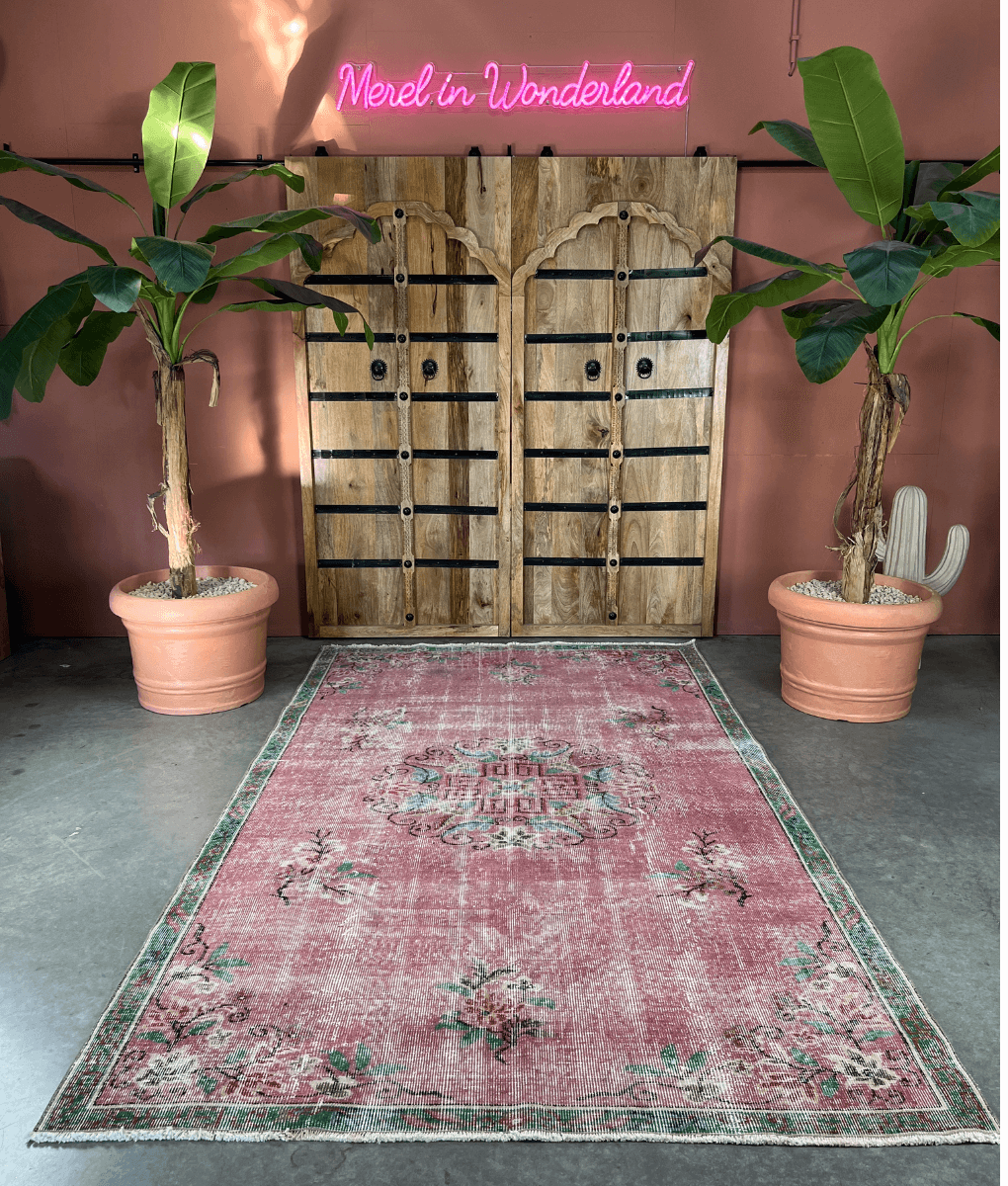 Vintage Teppich 277x164 cm