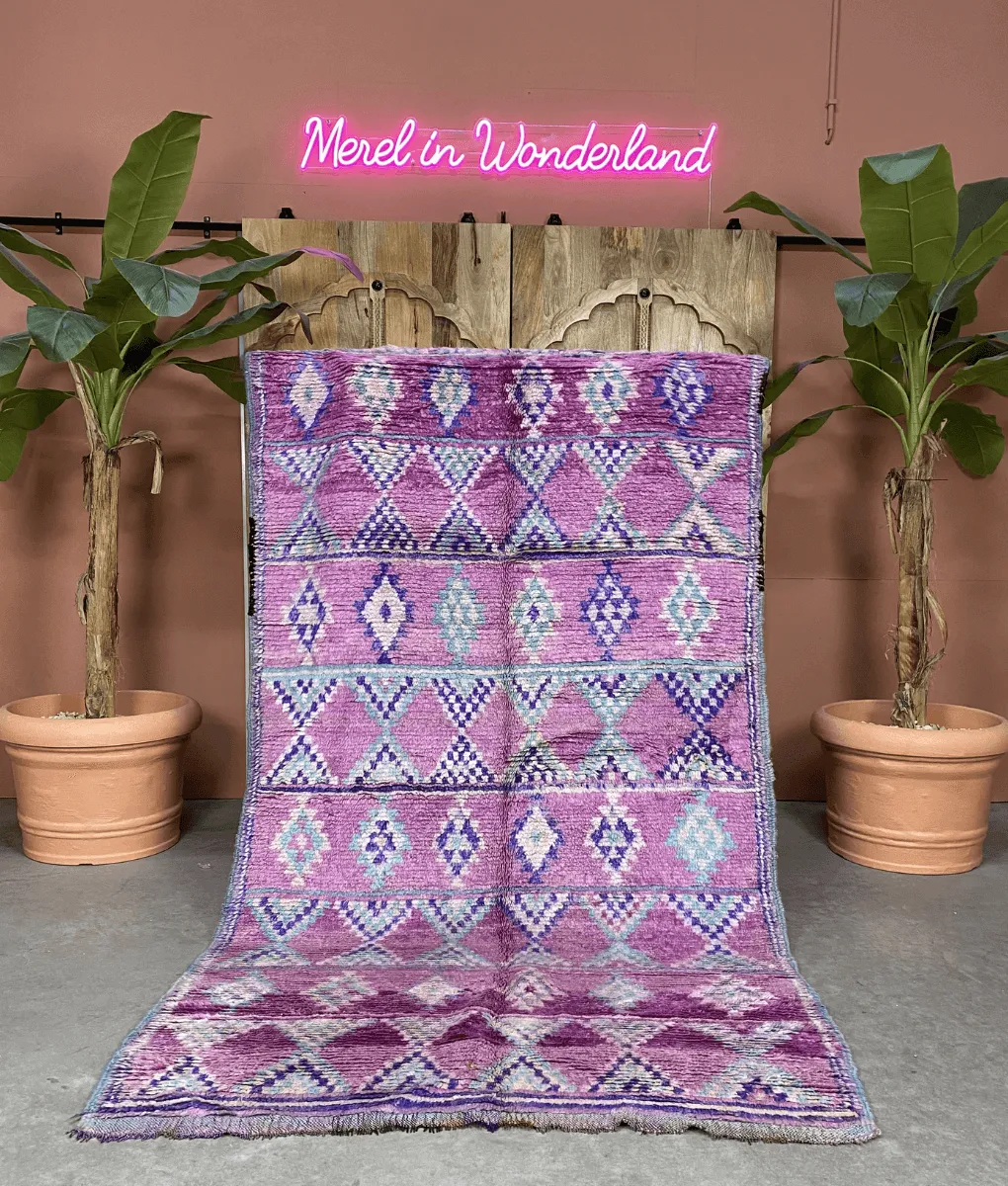 Marokkanischer Beni Mguild-Teppich lila 140x254cm