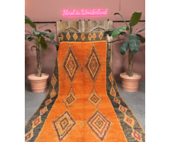 Marokkanischer Teppich in Orange  372x190 cm
