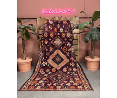 Marokkanischer Teppich Lila 330x180cm.