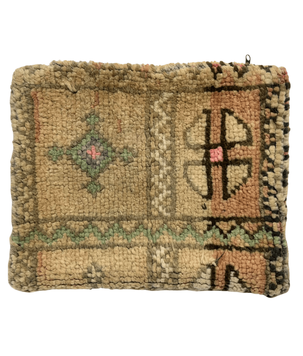 Marokkanisches Kissen in weichem Pastell