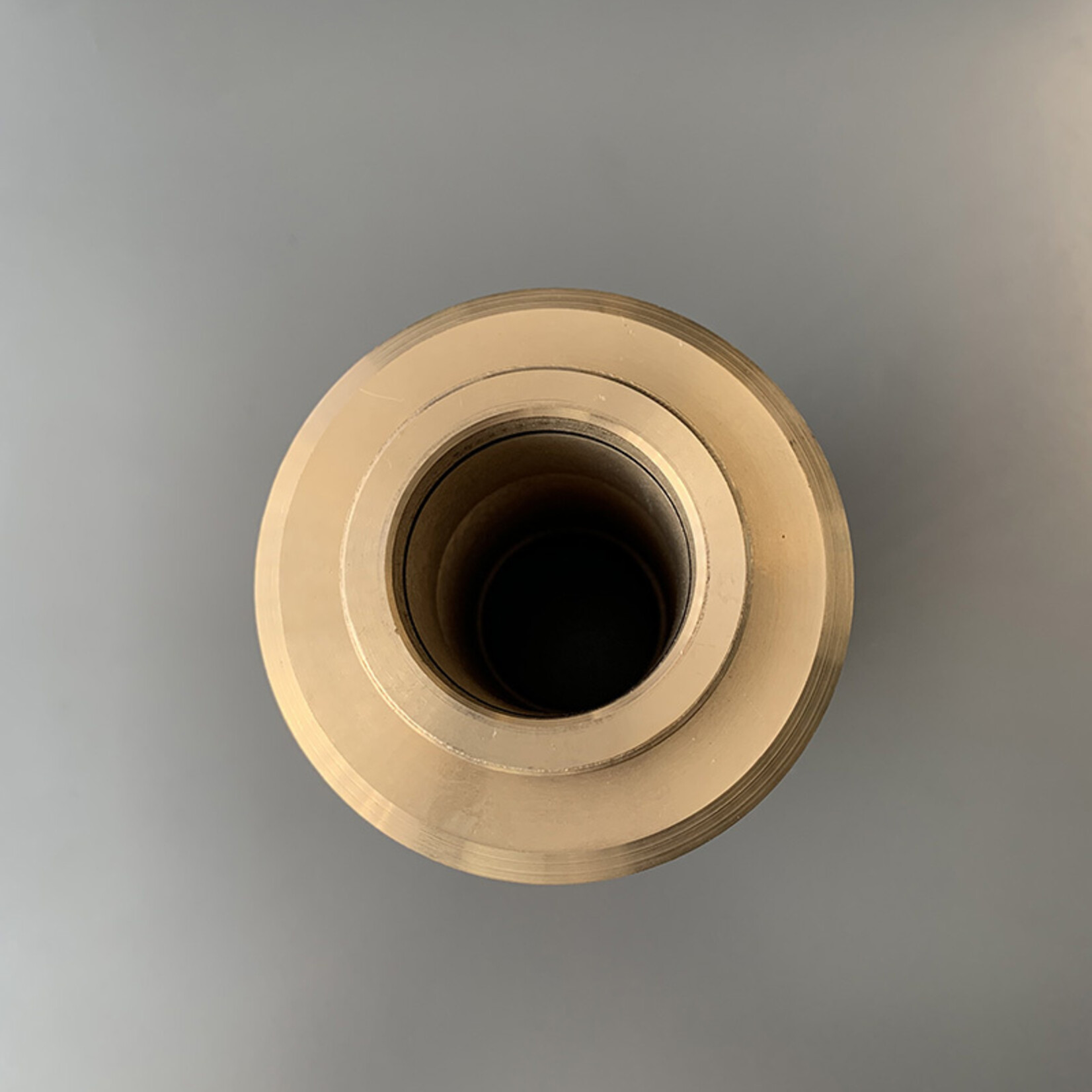 ND Dławica trzonu steru