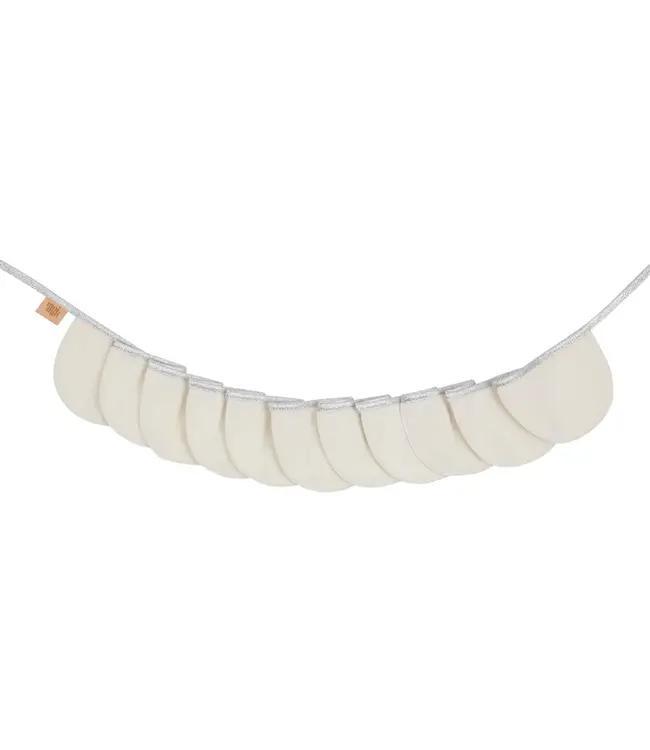 Moi Mili - White pearl velvet garland half moons