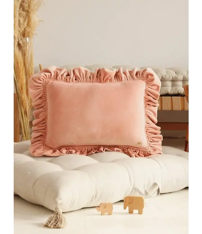 Moi Mili - Soft velvet cushion with frill apricot