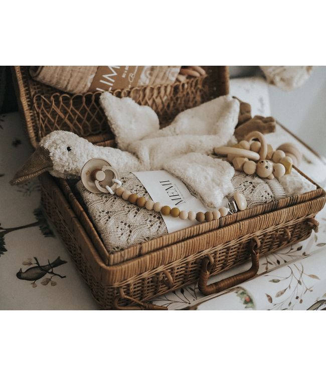 Senger goose small white