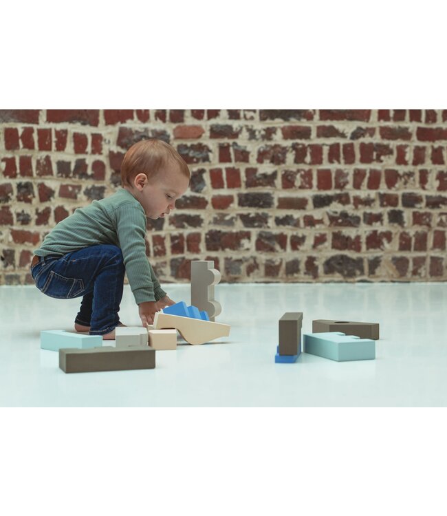 Moes play - Puzzle blocks sky