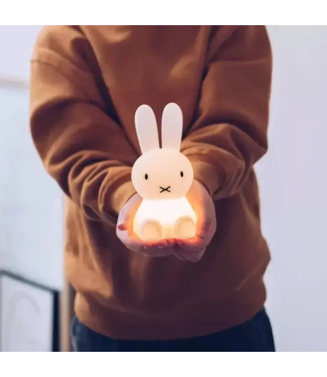 Mr Maria - Bundle Of Light Miffy 7.5x7.5x15 cm