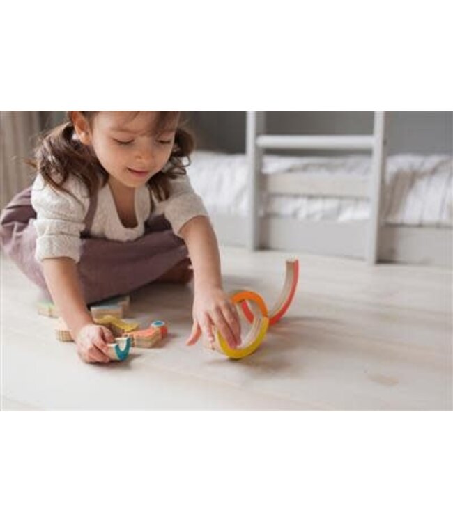 Petit Collage - Houten Box Spel - Stapeltoren Regenboog