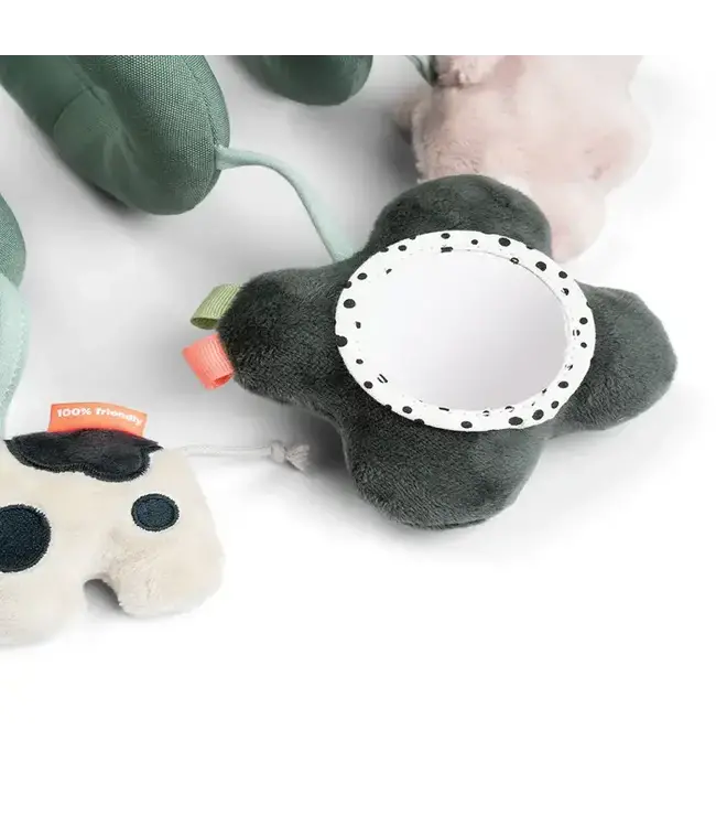 Done by Deer - Activity spiral Tiny farm Green (per 3 pcs)