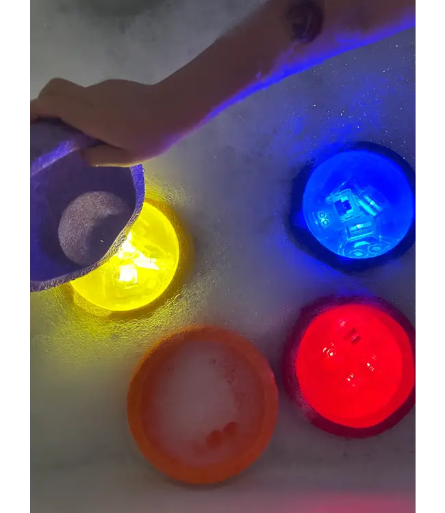 Glo Pals - light up cubes 4-pc Blair