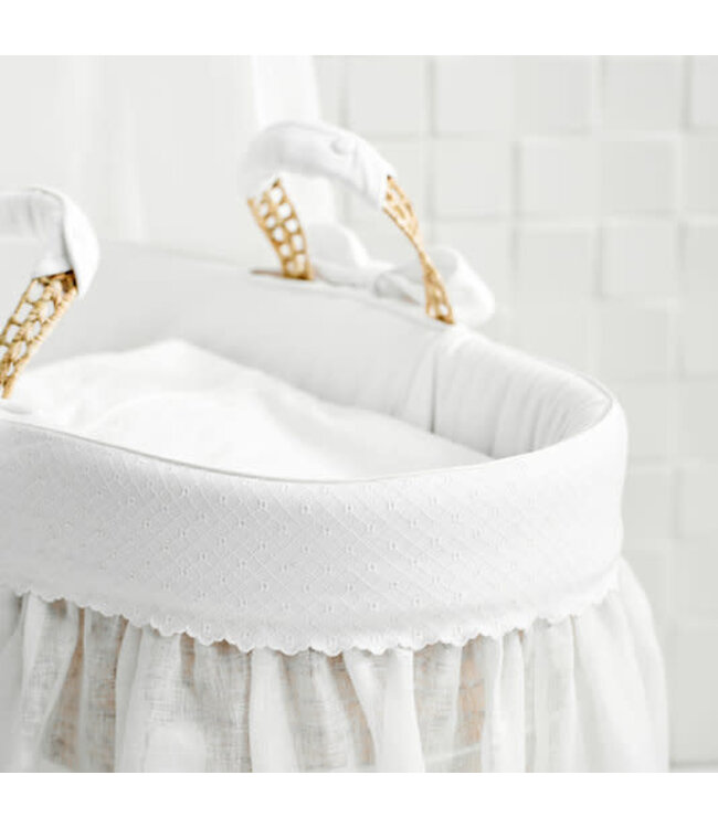 My First collection - Silent Sands all white Ella Mozes mandje