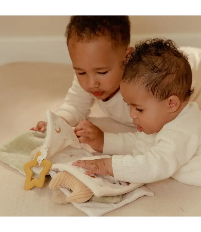 Little Dutch - Activiteitenboekje - Beige - Newborn Naturals