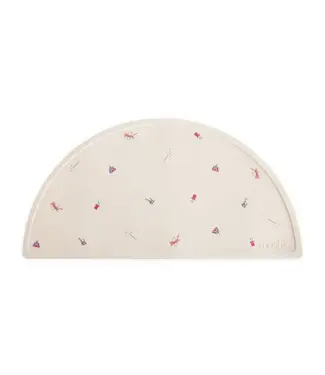 Mushie Mushie - Placemat - Circus