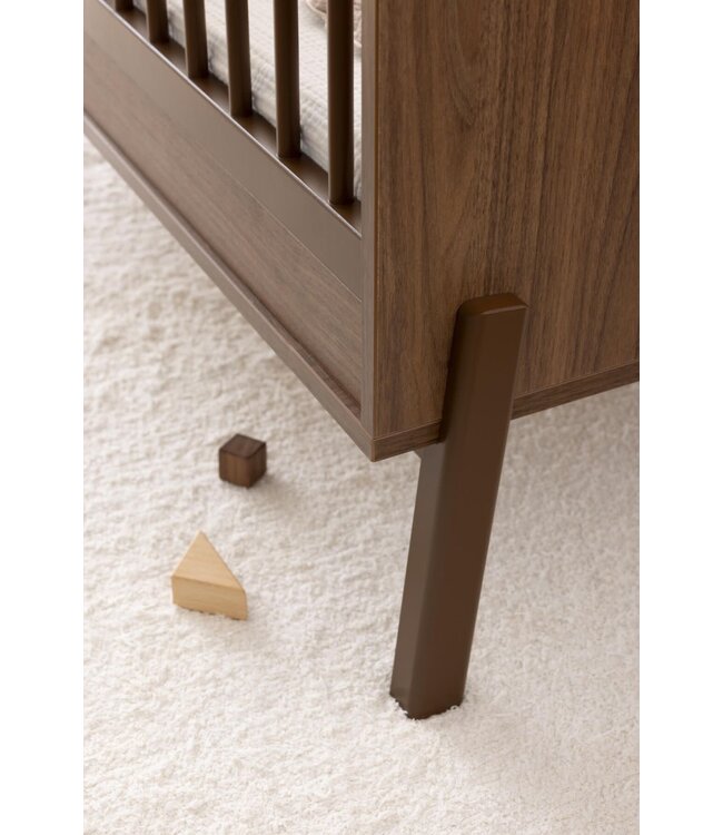 Quax - ASHI BED 120*60 CM - CHESTNUT