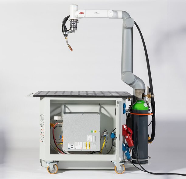 Ready Cobot Station: Flexibel, komplett und bereit für jede Aufgabe | GoFa 10