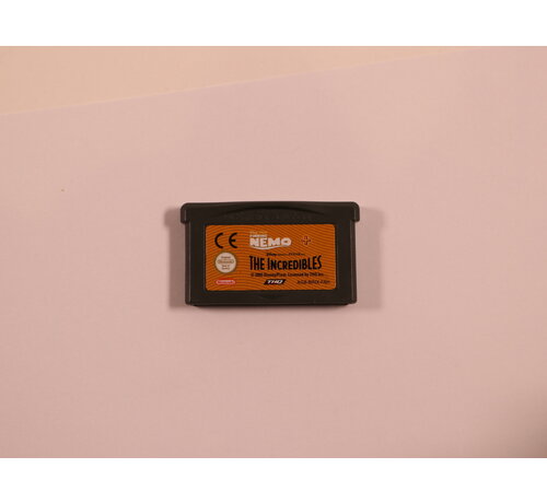 THQ Game Boy Advance - Finding Nemo + The Incredibles