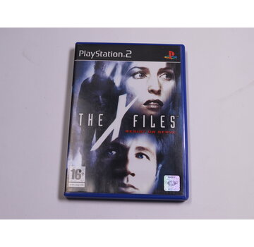 Sierra Entertainment Playstation 2 - The X-Files Resist or Serve