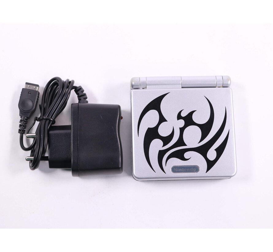 Game Boy Advance SP - Console - Silver Special (Refurbished)