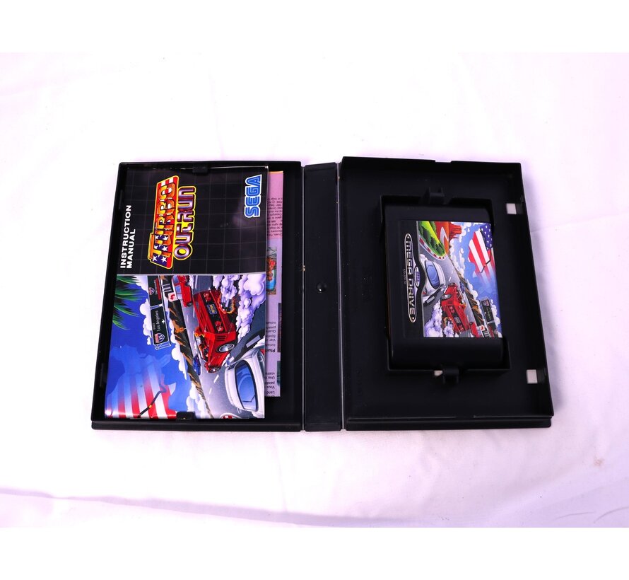 SEGA Mega Drive - Turbo Outrun