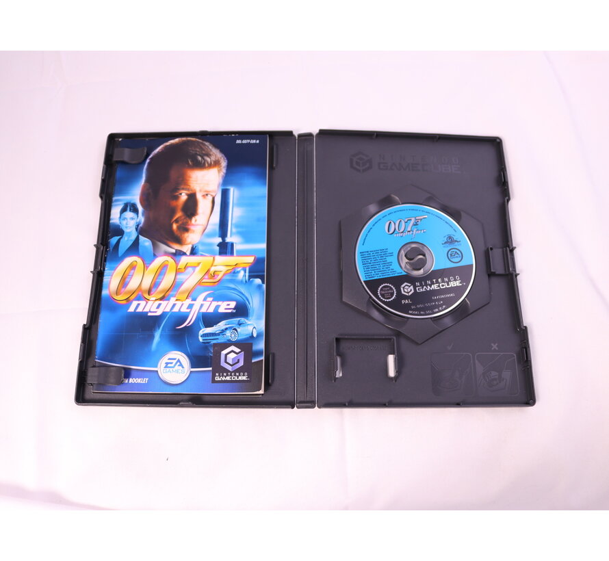 GameCube - James Bond 007: Nightfire