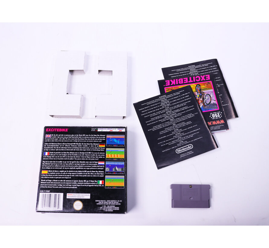 Game Boy Advance - Excitebike NES Classics - Boxed CIB