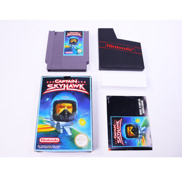 Rare NES - Captain Skyhawk - Boxed CIB