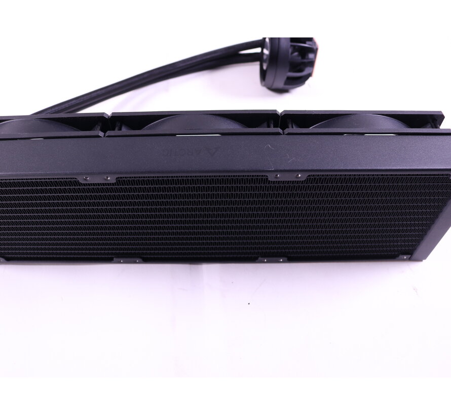 Liquid Freezer III 420