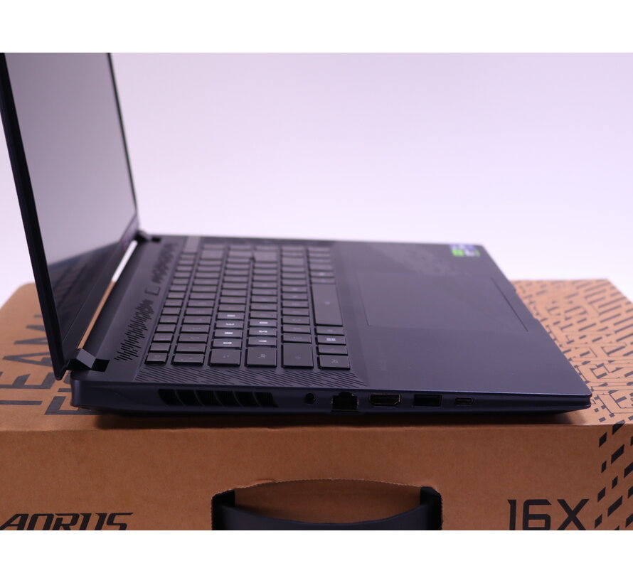 Aorus 16X ASG-63EEC65SH