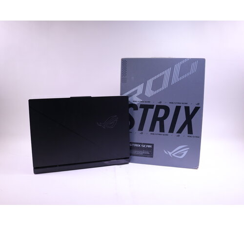 Asus ROG Strix SCAR 18G834JZR-N6111W