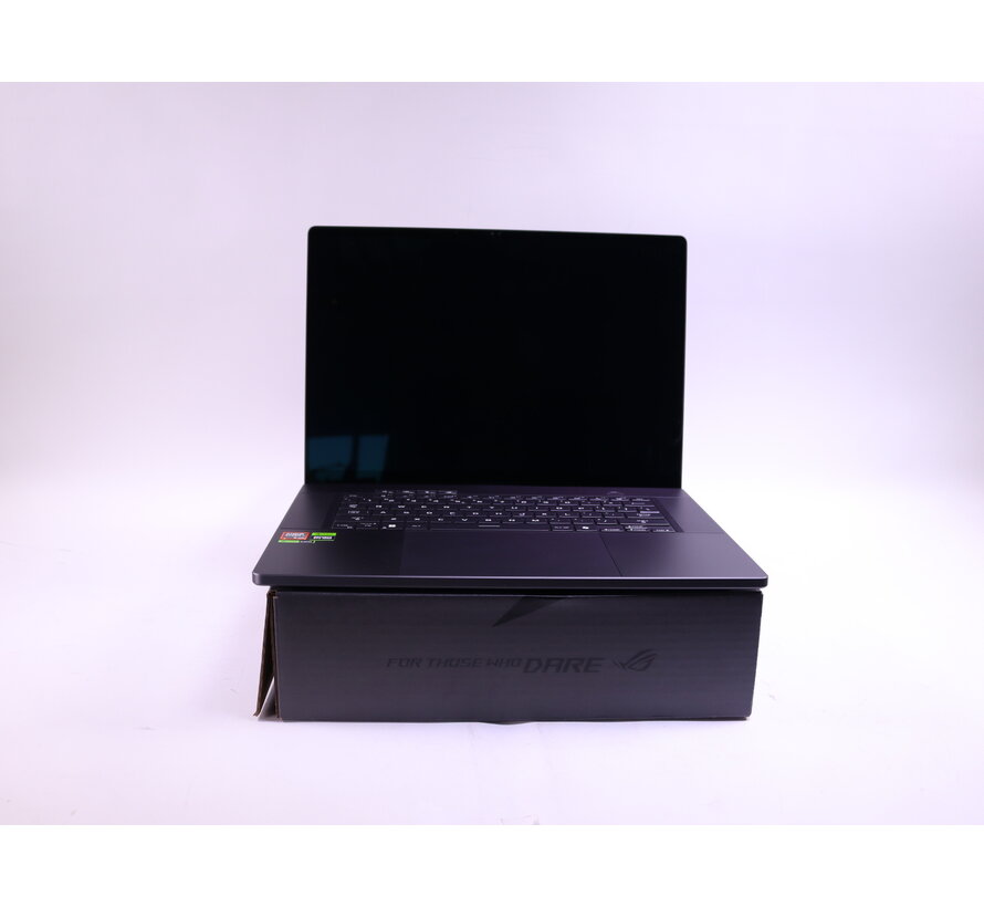 ROG Zephyrus G16 GA605WV-QP060W