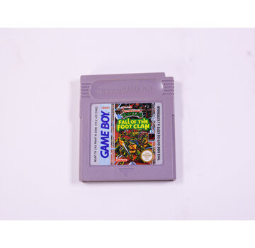 Konami Game Boy - Teenage Mutant Ninja Turtles: Fall of the Foot Clan